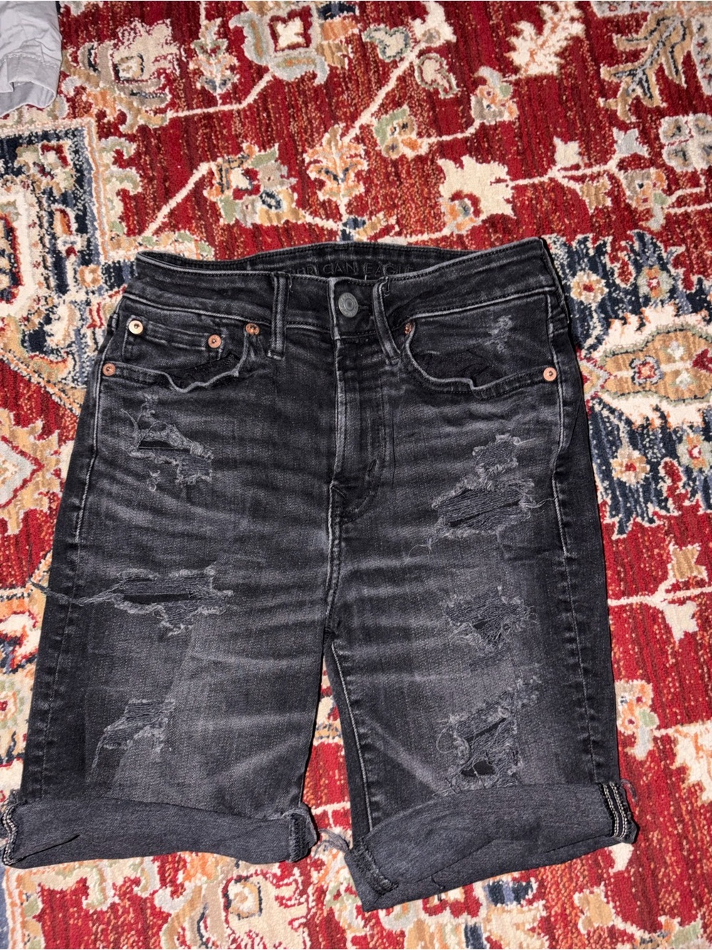 American Eagle Outfitters Men's Black Distressed Slim Jeans Shorts